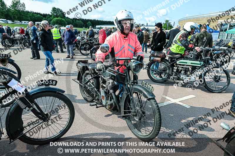 Vintage motorcycle club;eventdigitalimages;no limits trackdays;peter wileman photography;vintage motocycles;vmcc banbury run photographs